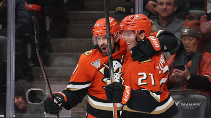 还包揽了足 还包揽了足